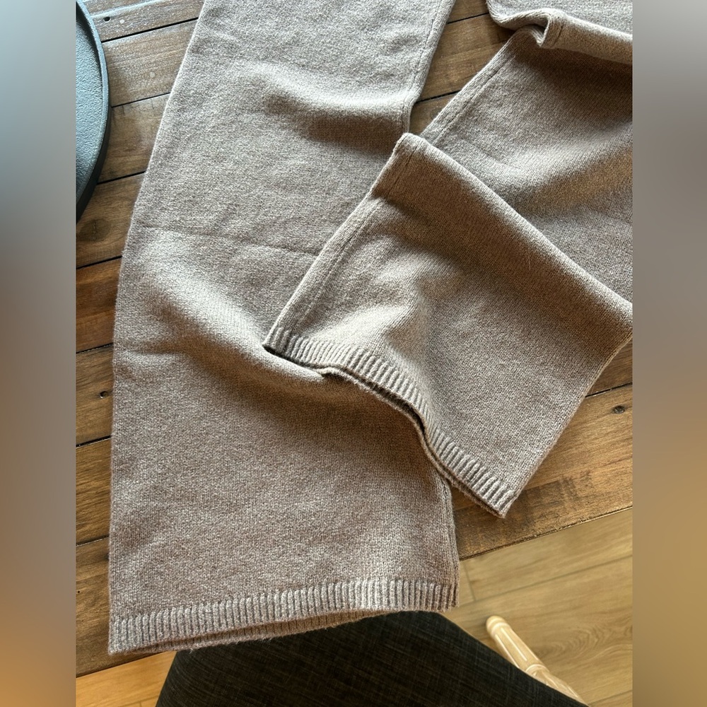 NWT Gap CashSoft Boot Sweater Toasted Almond Brown Pants S - Picture 10 of 14